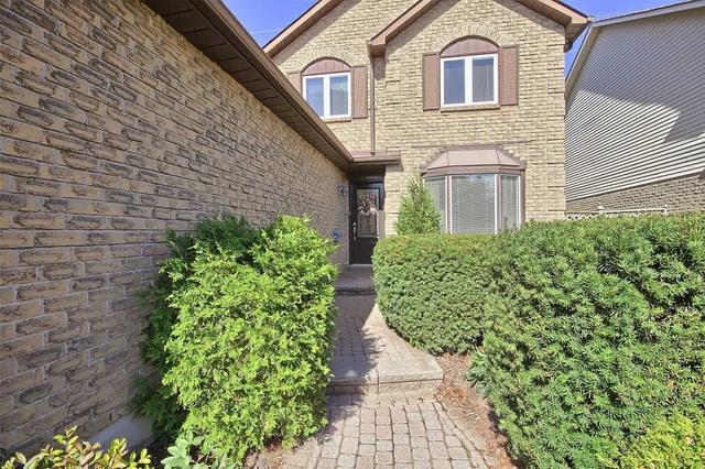 694 Amaretto Ave, House detached with 4 bedrooms, 4 bathrooms and 5 parking in Pickering ON | Image 32