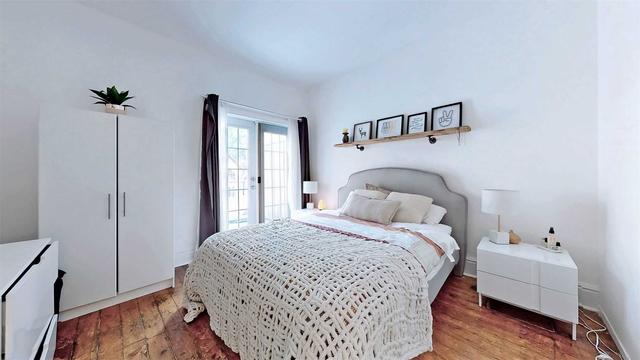 81 Tiverton Ave, House semidetached with 2 bedrooms, 1 bathrooms and 2 parking in Toronto ON | Image 8