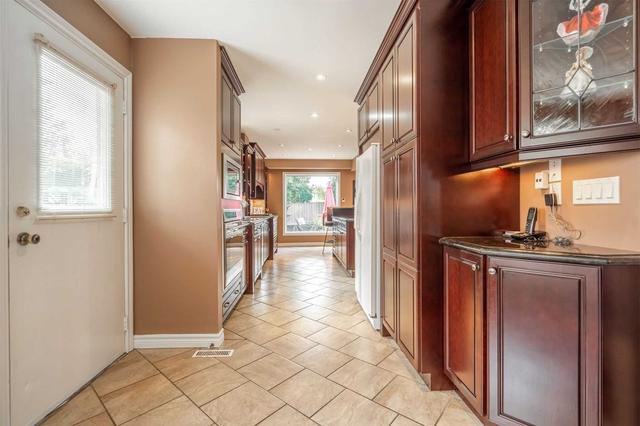 6336 Edenwood Dr, House detached with 3 bedrooms, 4 bathrooms and 4 parking in Mississauga ON | Image 40