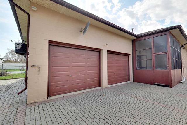 234 Gray Rd, House detached with 3 bedrooms, 2 bathrooms and 7 parking in Hamilton ON | Image 31