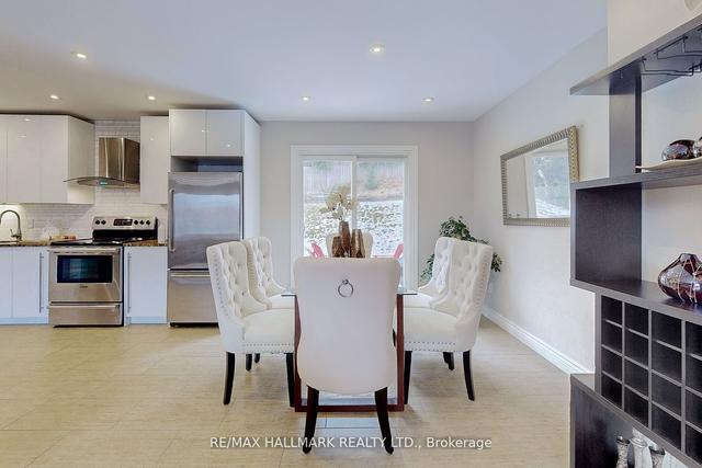 224 Hibiscus Crt, House detached with 3 bedrooms, 3 bathrooms and 4 parking in Newmarket ON | Image 21