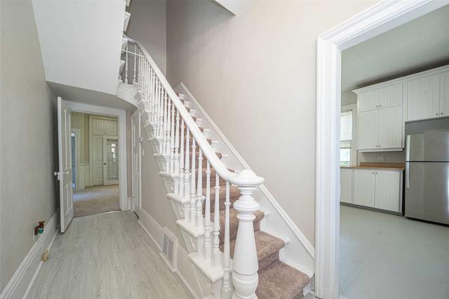 10137 Keele St, House detached with 3 bedrooms, 2 bathrooms and 2 parking in Vaughan ON | Image 23