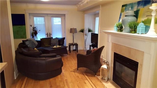 1 - 32 Gothic Ave, Condo with 2 bedrooms, 3 bathrooms and 1 parking in Toronto ON | Image 4