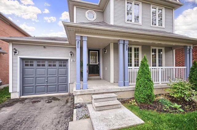 11 Reddenhurst Cres, House detached with 3 bedrooms, 2 bathrooms and 2 parking in Georgina ON | Image 2