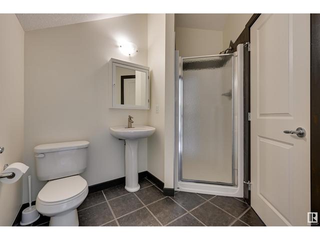 2 - 10240 90 St Nw, House attached with 3 bedrooms, 3 bathrooms and 2 parking in Edmonton AB | Image 40