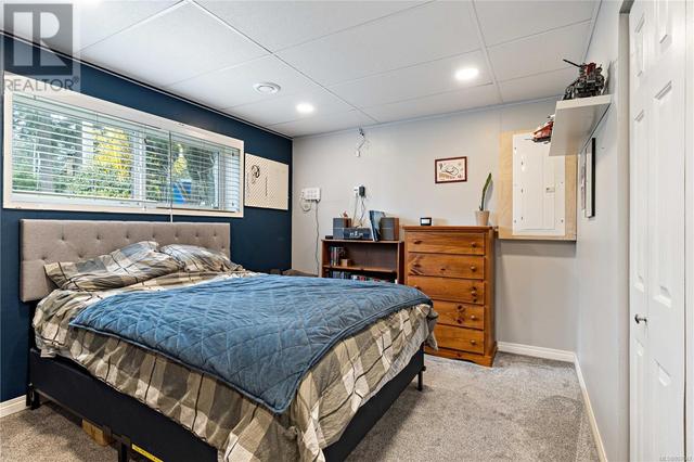 3374 Uplands Dr, House detached with 4 bedrooms, 2 bathrooms and 2 parking in Nanaimo BC | Image 17