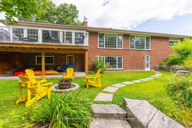443 By Lock Acres Rd, House detached with 3 bedrooms, 3 bathrooms and 4 parking in Huntsville ON | Image 34