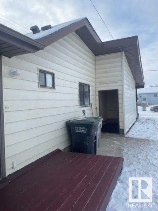 4803 46 St Nw, House detached with 4 bedrooms, 1 bathrooms and null parking in Redwater AB | Image 4