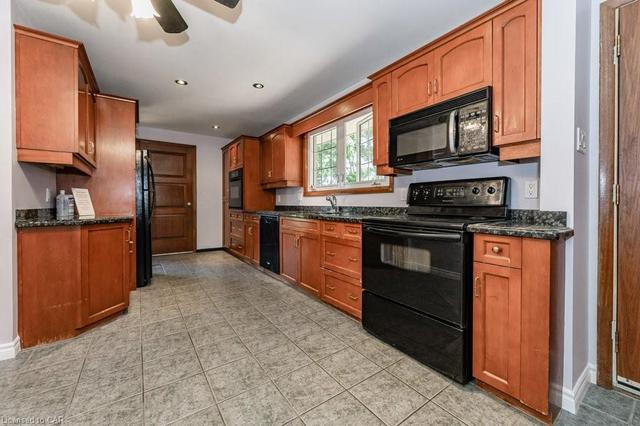 87 Secord Avenue, House semidetached with 4 bedrooms, 1 bathrooms and null parking in Kitchener ON | Image 8