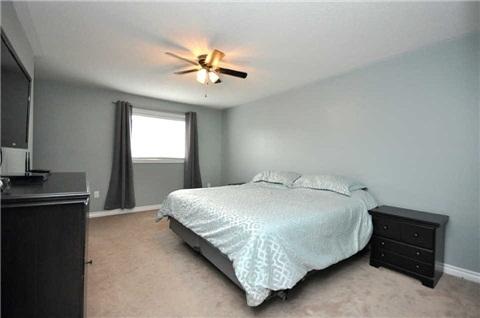 119 Lunney Cres, House detached with 3 bedrooms, 4 bathrooms and 2 parking in Clarington ON | Image 6