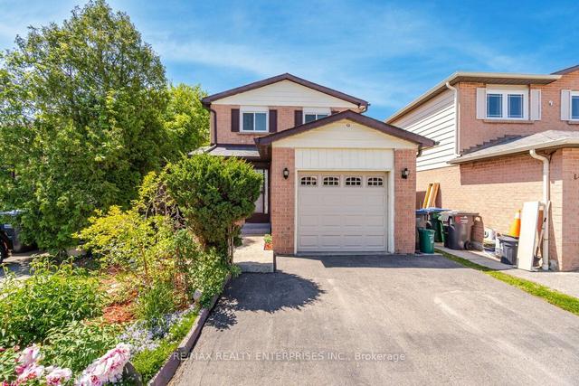 99 Martindale Cres, House detached with 3 bedrooms, 3 bathrooms and 3 parking in Brampton ON | Image 12