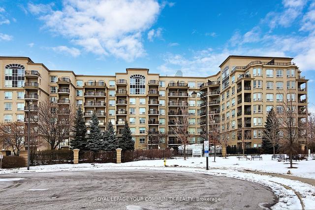 821 - 2 Maison Parc Crt, Condo with 2 bedrooms, 2 bathrooms and 1 parking in Vaughan ON | Image 1