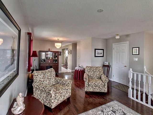 11 Shellard Lane, House detached with 2 bedrooms, 2 bathrooms and 6 parking in Brantford ON | Image 7