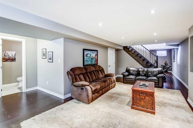 3046 Windwood Dr, House detached with 3 bedrooms, 4 bathrooms and 5 parking in Mississauga ON | Image 24