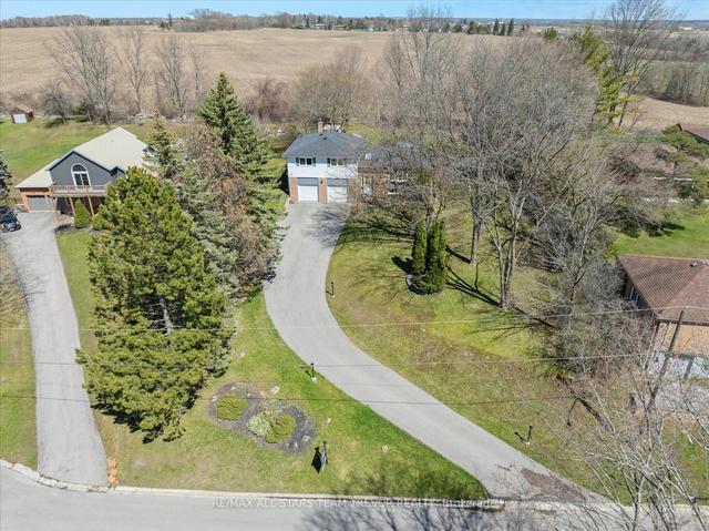 43 Highfield Cres, House detached with 4 bedrooms, 3 bathrooms and 12 parking in Georgina ON | Image 33