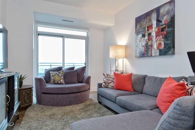 901 - 7890 Bathurst St, Condo with 2 bedrooms, 2 bathrooms and 1 parking in Vaughan ON | Image 8