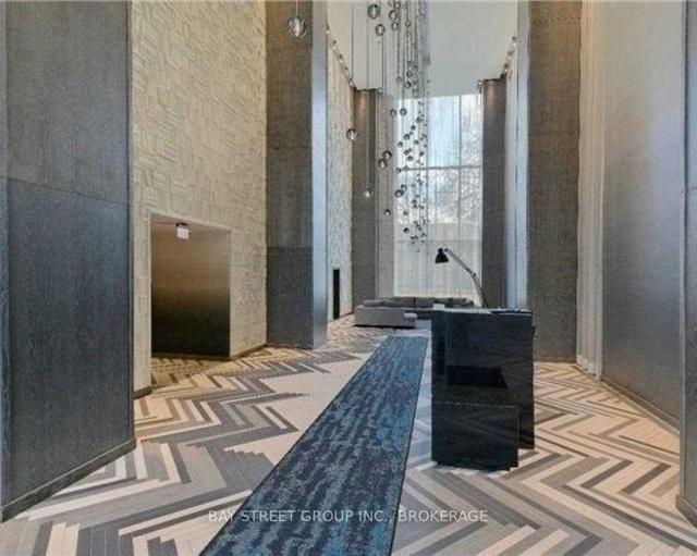 4609 - 1080 Bay St, Condo with 2 bedrooms, 2 bathrooms and 1 parking in Toronto ON | Image 4