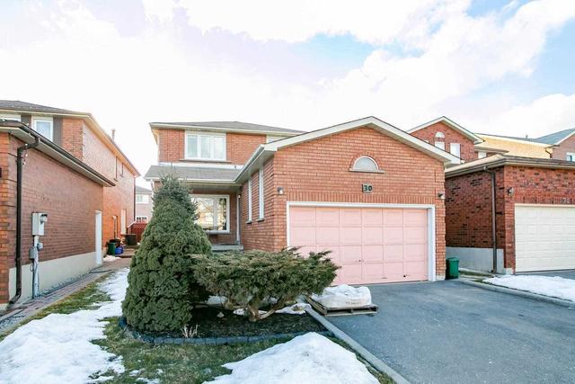 upper - 30 Sungold Crt, House detached with 4 bedrooms, 3 bathrooms and 4 parking in Vaughan ON | Image 12