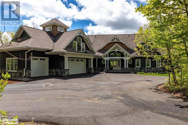 1655 Muskoka Road 118 W, House detached with 5 bedrooms, 4 bathrooms and 18 parking in Muskoka Lakes ON | Image 3