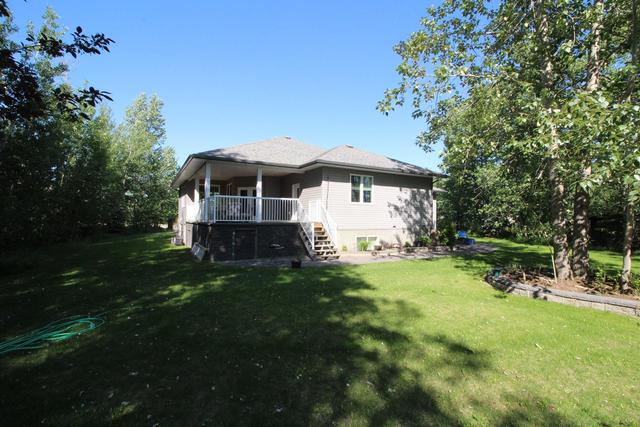 6502 78 Street, House detached with 4 bedrooms, 3 bathrooms and 12 parking in Grande Prairie County No. 1 AB | Image 2
