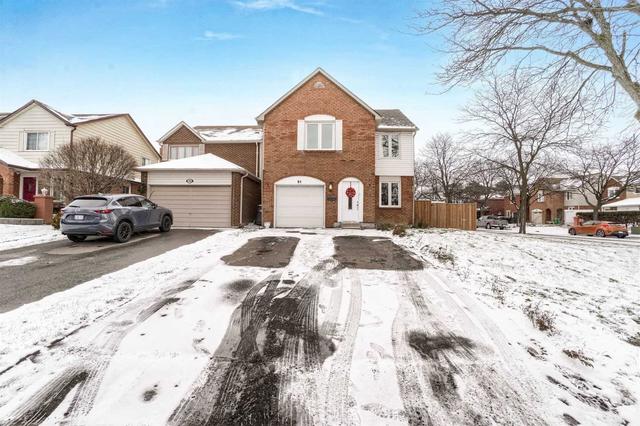 51 Slater Circ, House detached with 3 bedrooms, 2 bathrooms and 5 parking in Brampton ON | Image 1