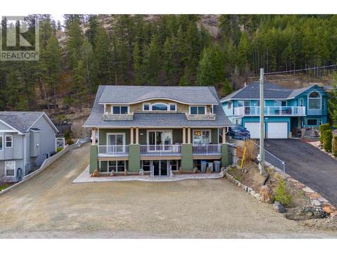 4752 Uplands Drive, House detached with 4 bedrooms, 5 bathrooms and null parking in Kamloops BC | Card Image