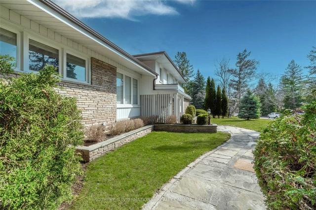 6 Country Club Dr, House detached with 4 bedrooms, 3 bathrooms and 10 parking in Toronto ON | Image 12