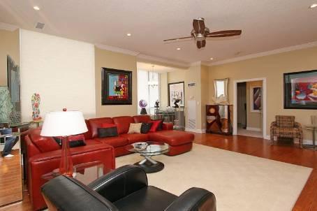 uph1** - 3 Rean Dr, Condo with 2 bedrooms, 3 bathrooms and 2 parking in Toronto ON | Image 8