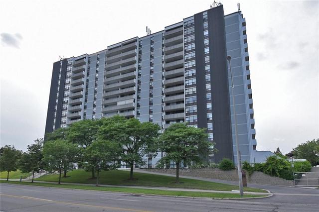 1610 - 2055 Upper Middle Road, Condo with 2 bedrooms, 1 bathrooms and 1 parking in Burlington ON | Image 2