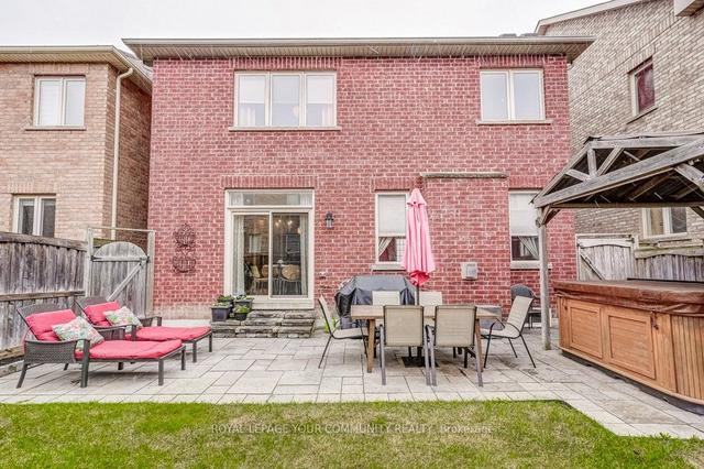 76 Augustine Ave, House detached with 4 bedrooms, 4 bathrooms and 4 parking in Richmond Hill ON | Image 32