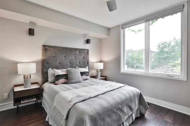 th9 - 140 Bathurst St, Townhouse with 3 bedrooms, 3 bathrooms and 1 parking in Toronto ON | Image 11