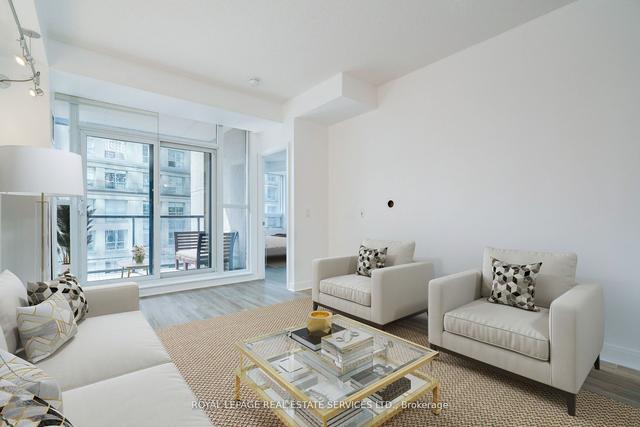 503 - 1 Scott St, Condo with 2 bedrooms, 2 bathrooms and 1 parking in Toronto ON | Image 27