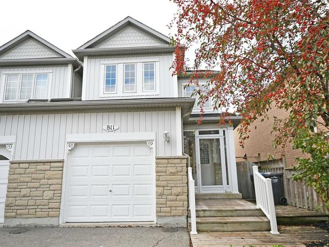 811 Avocado Cres, House attached with 3 bedrooms, 3 bathrooms and 3 parking in Mississauga ON | Image 12
