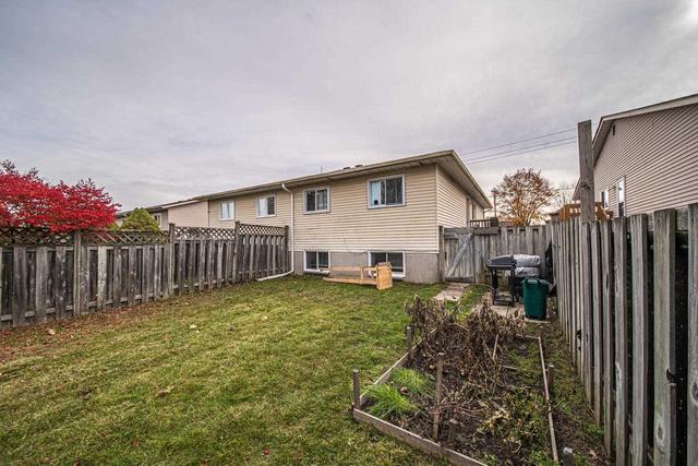 218 Taunton Rd W, House semidetached with 2 bedrooms, 2 bathrooms and 4 parking in Oshawa ON | Image 6