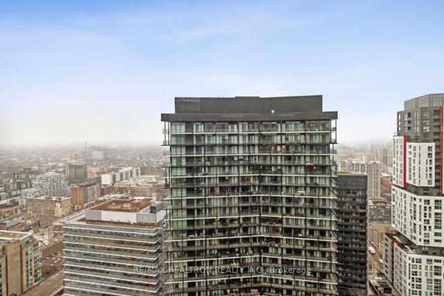3702 - 101 Peter St, Condo with 0 bedrooms, 1 bathrooms and 0 parking in Toronto ON | Image 5