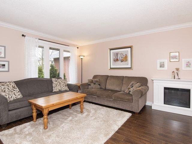 98 Rushmore Cres, House attached with 3 bedrooms, 2 bathrooms and 3 parking in Brampton ON | Image 30