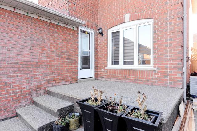 110 Black Oak Dr, House detached with 3 bedrooms, 3 bathrooms and 5 parking in Brampton ON | Image 23