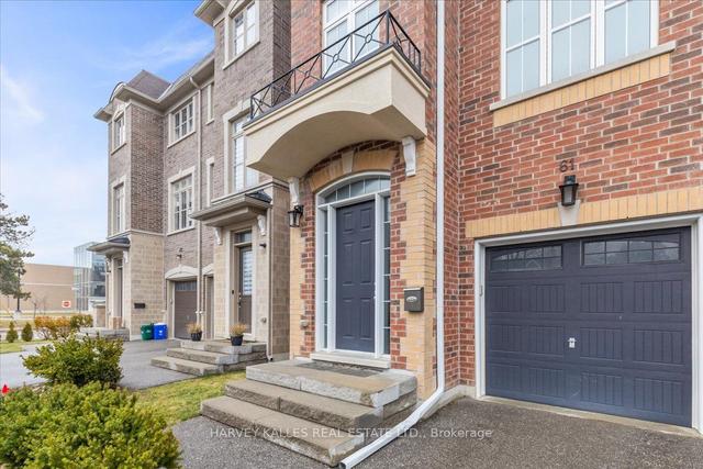 61 Hall St, House semidetached with 3 bedrooms, 5 bathrooms and 2 parking in Richmond Hill ON | Image 12