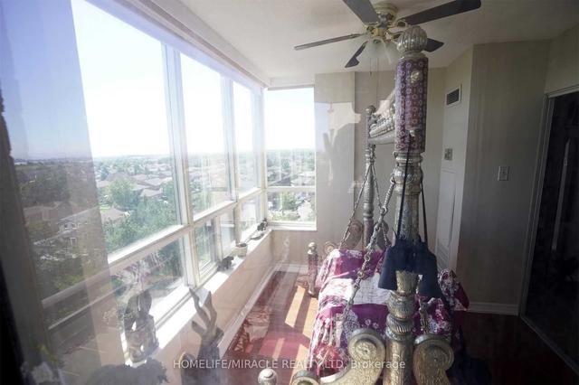 712 - 20 Cherrytree Dr, Condo with 3 bedrooms, 2 bathrooms and 2 parking in Brampton ON | Image 2