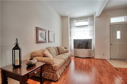 809 Dovercourt Rd, House semidetached with 3 bedrooms, 2 bathrooms and 2 parking in Toronto ON | Image 4