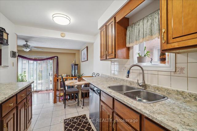 33 Mansewood Gdns, House detached with 3 bedrooms, 3 bathrooms and 3 parking in Toronto ON | Image 25
