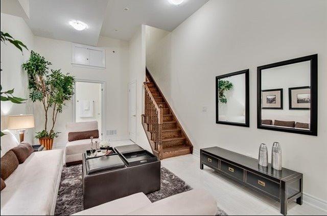 7 - 70 Hargrave Lane, Townhouse with 3 bedrooms, 3 bathrooms and 1 parking in Toronto ON | Image 6