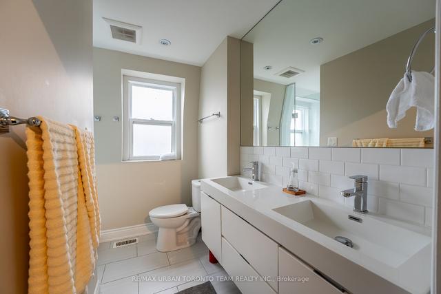 502 King St E, House attached with 2 bedrooms, 2 bathrooms and 0 parking in Toronto ON | Image 18