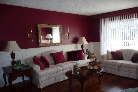 862 Kowal Dr, House detached with 4 bedrooms, 3 bathrooms and 6 parking in Mississauga ON | Image 3