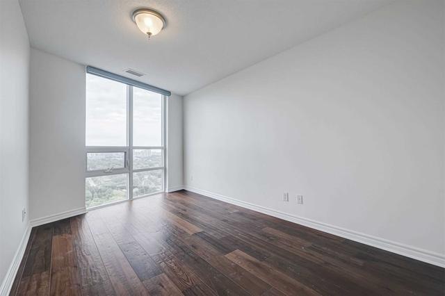 ph 220 - 35 Hollywood Ave E, Condo with 2 bedrooms, 2 bathrooms and 1 parking in Toronto ON | Image 8