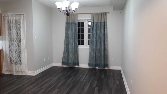 105 - 42 Pinery Tr, Townhouse with 3 bedrooms, 2 bathrooms and 0 parking in Toronto ON | Image 2