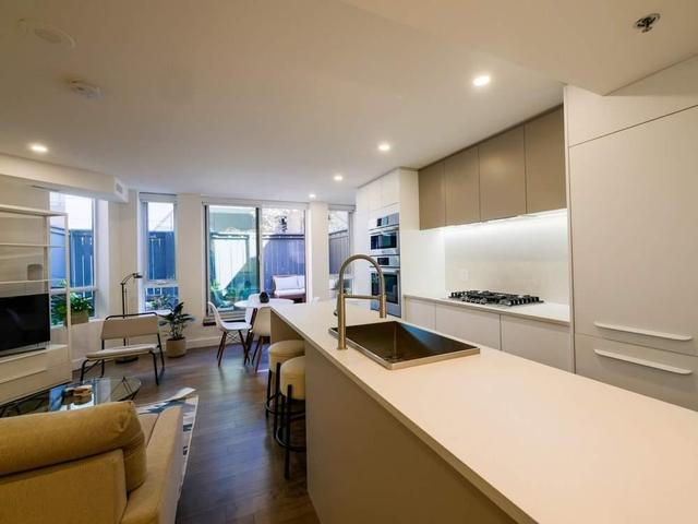 th1 - 127 Queen St, Townhouse with 2 bedrooms, 2 bathrooms and 1 parking in Toronto ON | Image 32