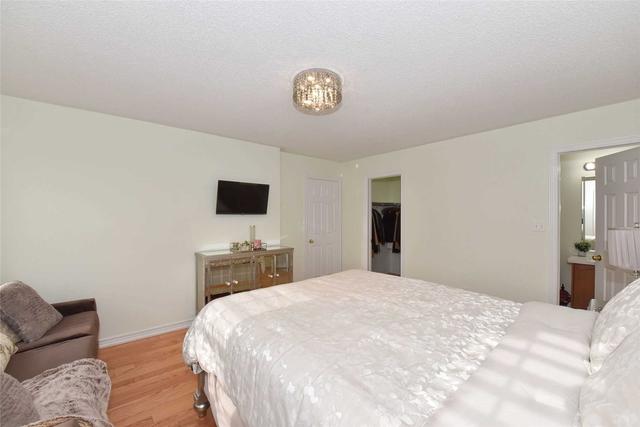 30 Coakwell Dr S, House detached with 4 bedrooms, 4 bathrooms and 4 parking in Markham ON | Image 18