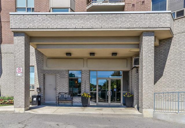 809 - 2088 Lawrence Ave W, Condo with 2 bedrooms, 2 bathrooms and 1 parking in Toronto ON | Image 23