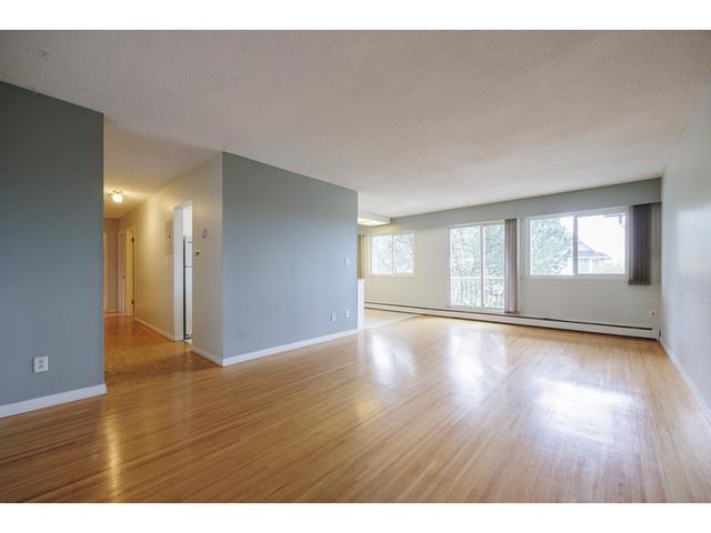 320 - 17707 57a Avenue, Condo with 2 bedrooms, 1 bathrooms and 1 parking in Surrey BC | Image 15